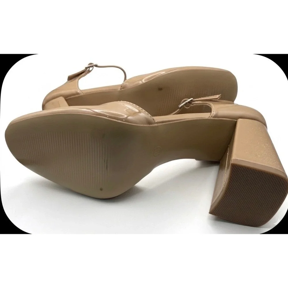 Journee Collection Nude Patent Ankle Strap Pumps Block Heel Shoe Womens Size 8.5